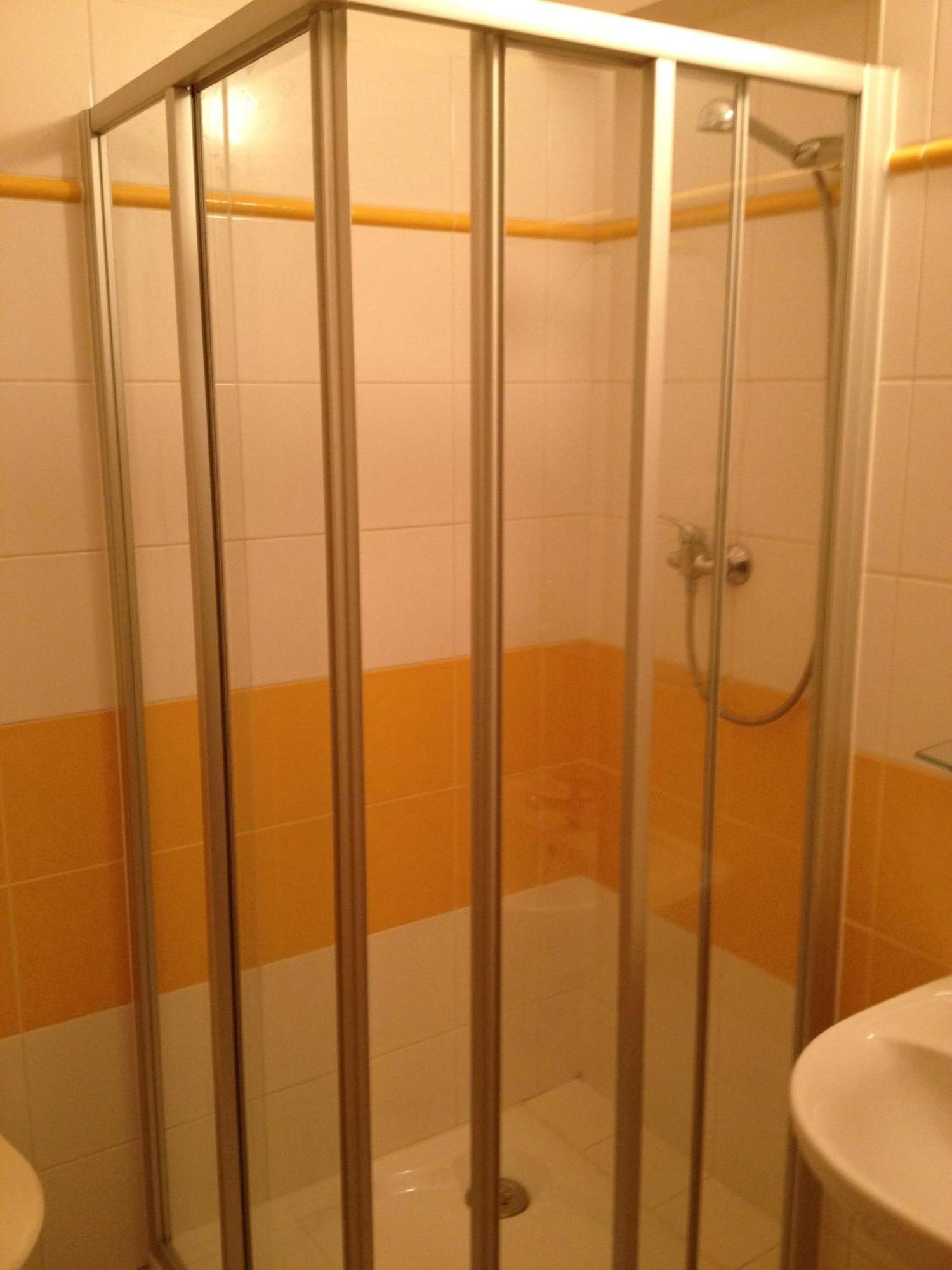 Hotel Chotol Horoměřice Εξωτερικό φωτογραφία